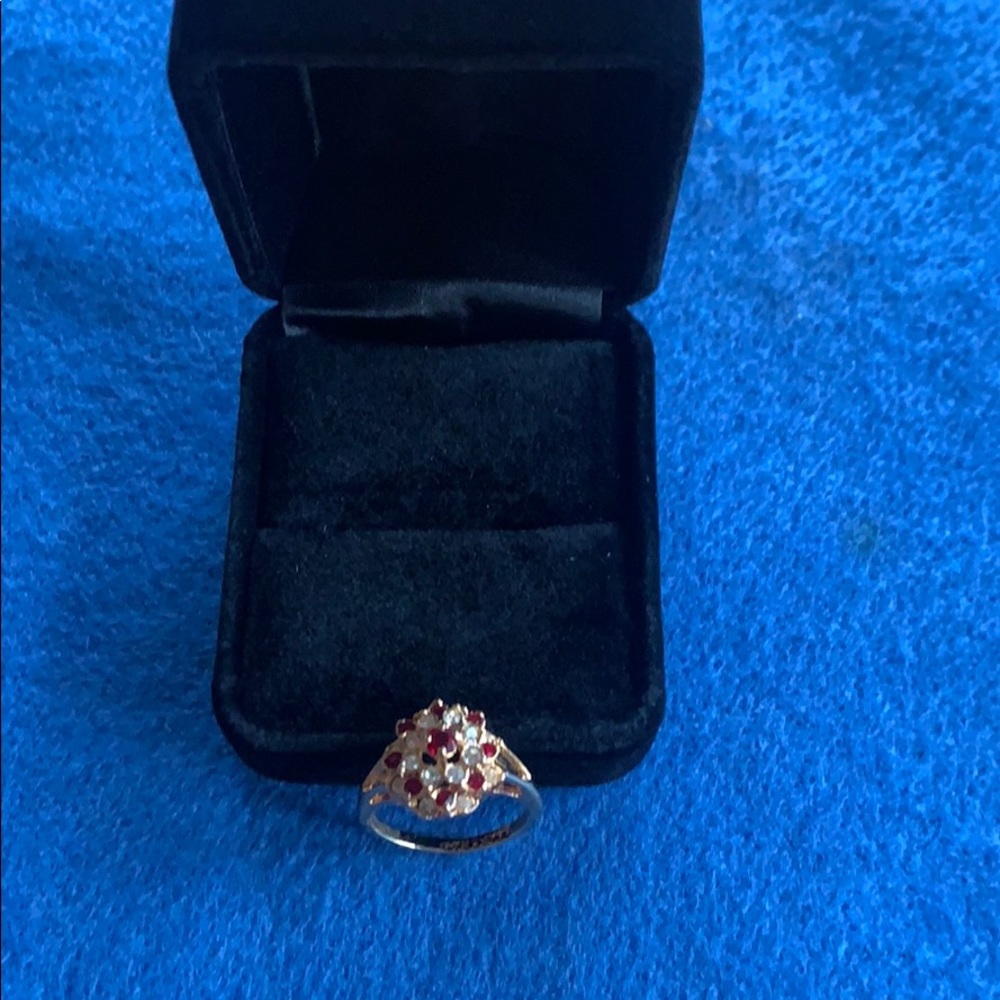 Vintage Ring - Picture 3 of 4